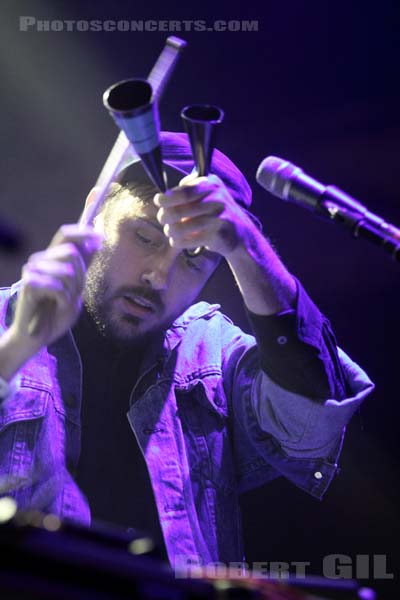 JOHN TALABOT - 2012-12-18 - PARIS - CentQuatre - Nef Curial - Oriol Riverola